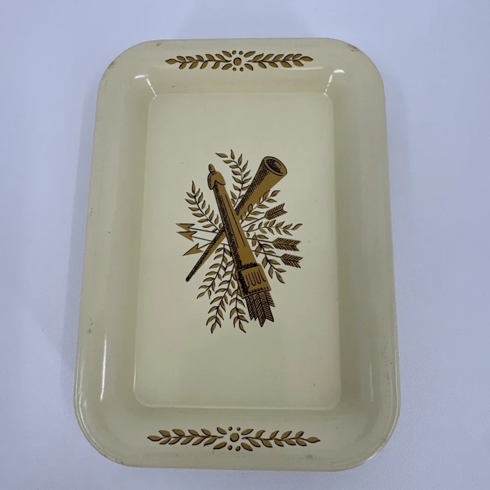 Metal Tip Trays Colonial Cottagecore‎ Snack Display Set Of 8 Vintage Yellow Gold